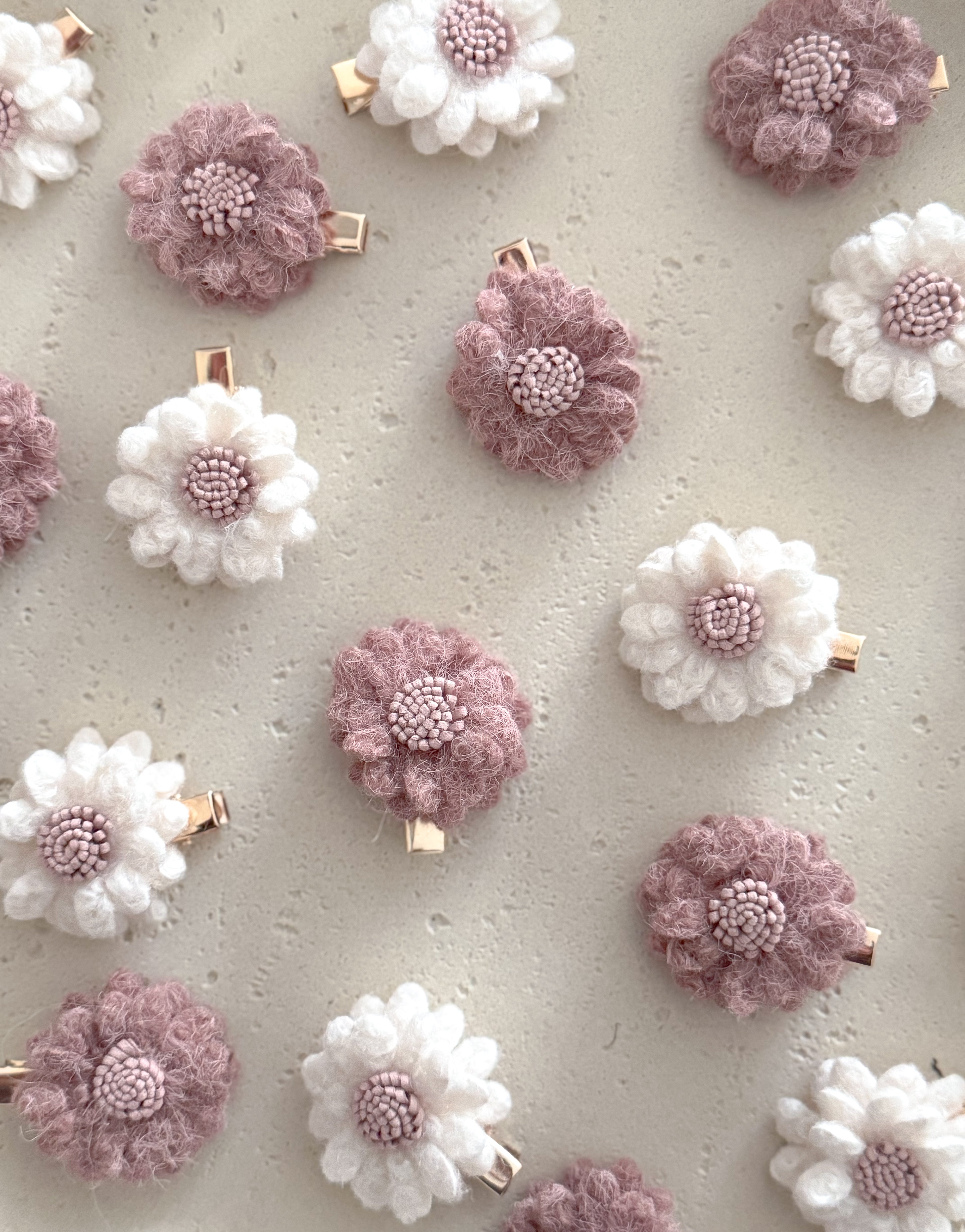 Wool Flower Haarspeldje - Oud Roze