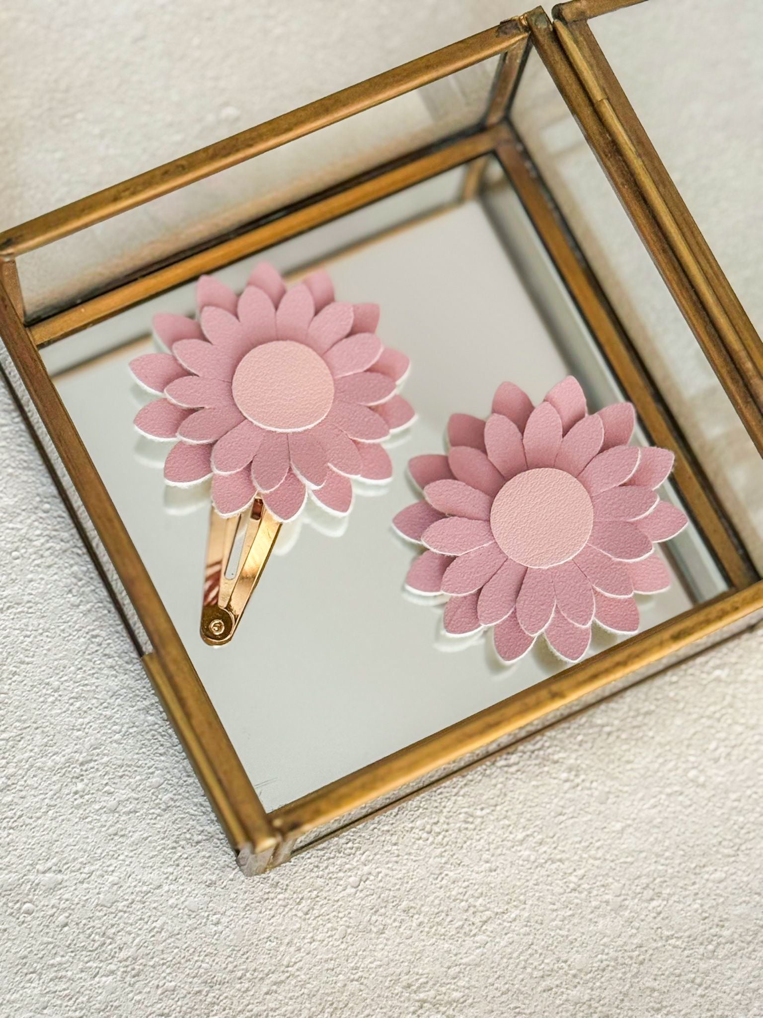 Haarspeldje Dahlia - Suède Roze