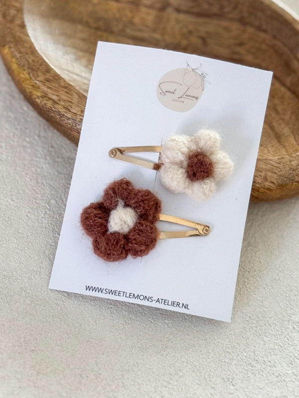 Setje Haarspeldjes - Knitted Flowers